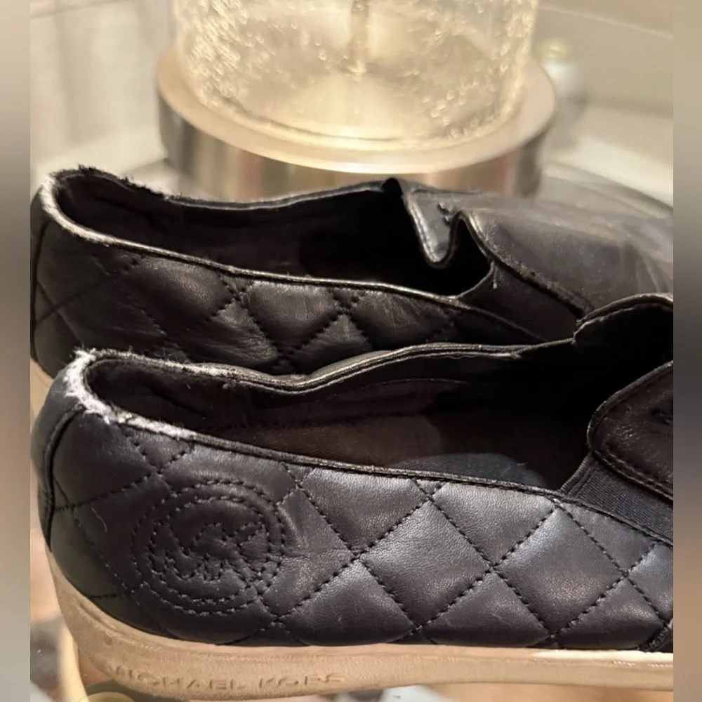 Michael Kors Quilted Heel Slip-On Leather Sneakers Women's Size 6 Black White